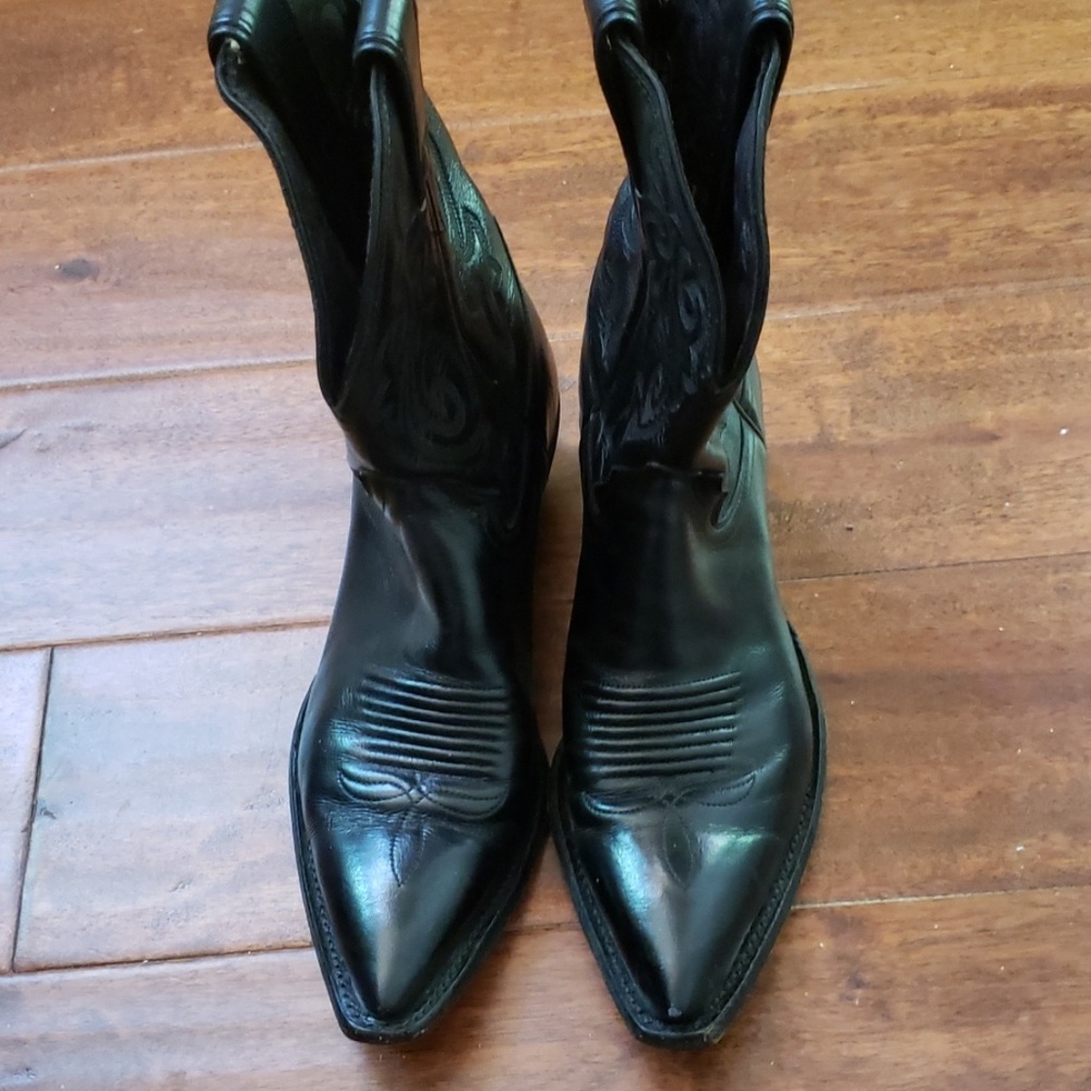Justin Short Cowboy Boots